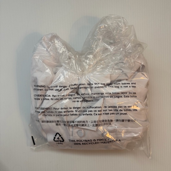 NWT! Madewell - Puff-Sleeve Button-Up Shirt - White - Size Extra Small (XS) - Picture 8 of 8